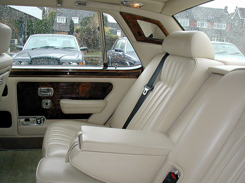 1995 Model Rolls Royce Flying Spur
