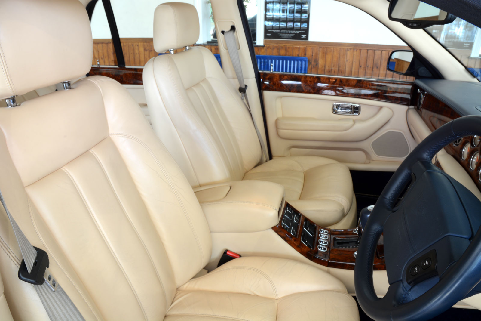 2001 MY Bentley Arnage Red Label