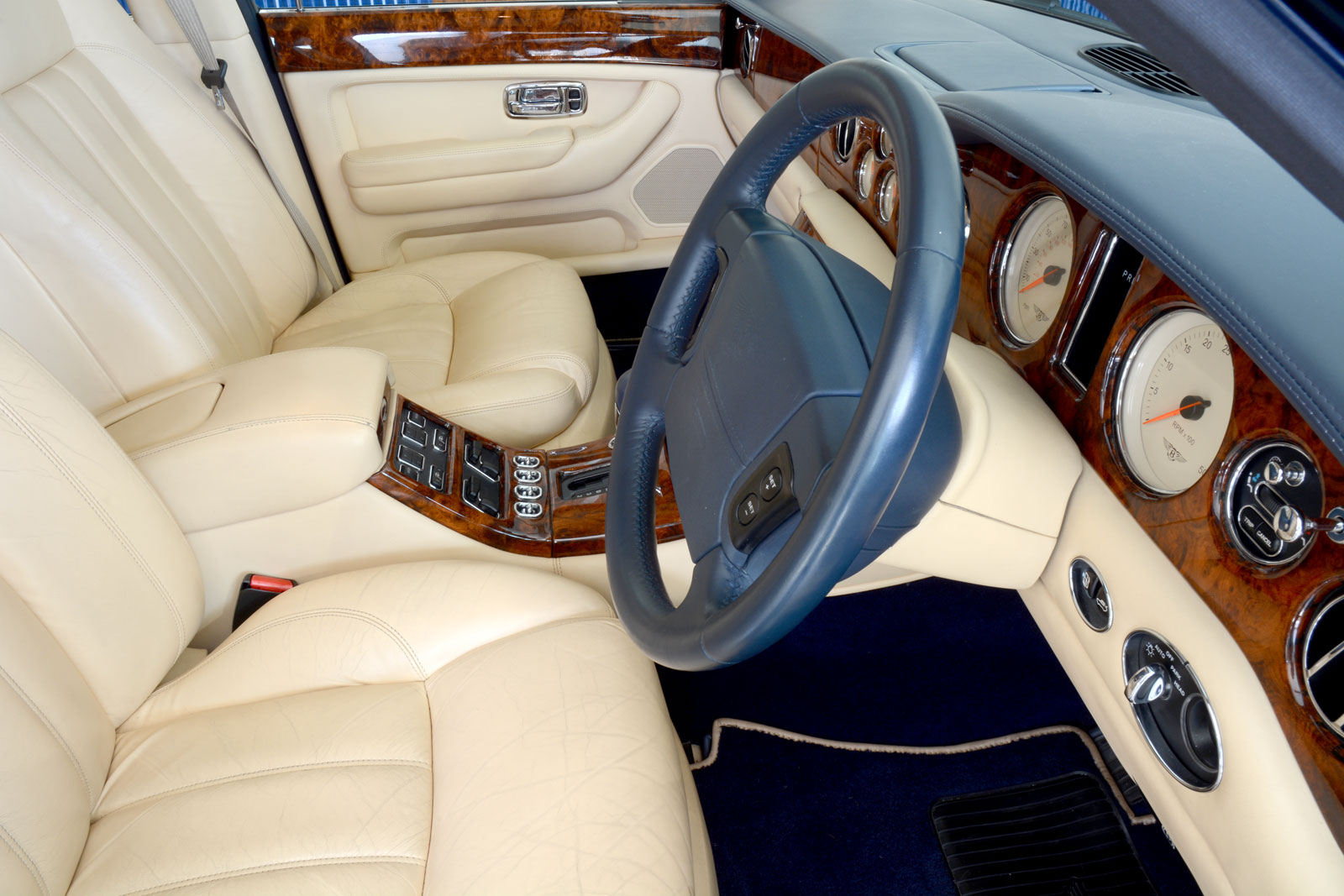 2001 MY Bentley Arnage Red Label