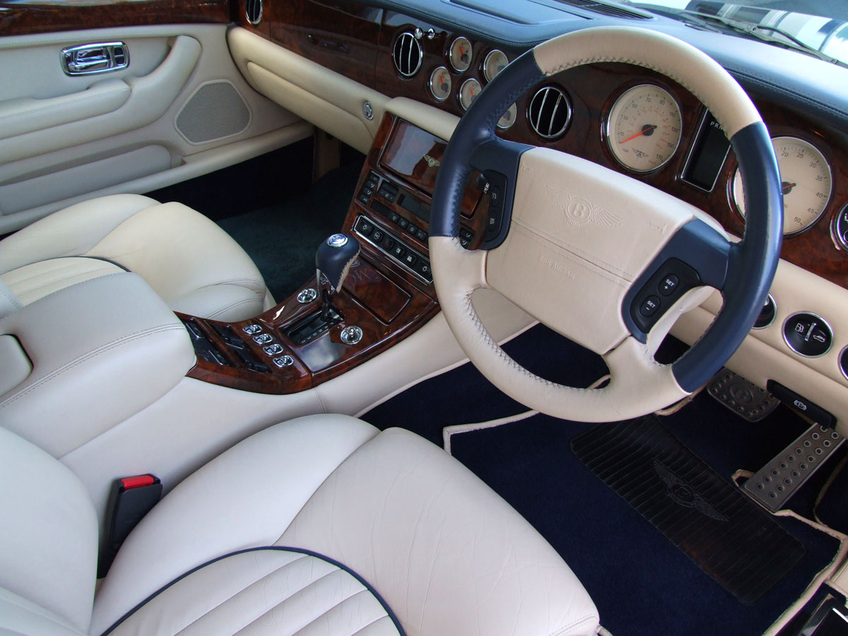 2001 Bentley Arnage Red Label