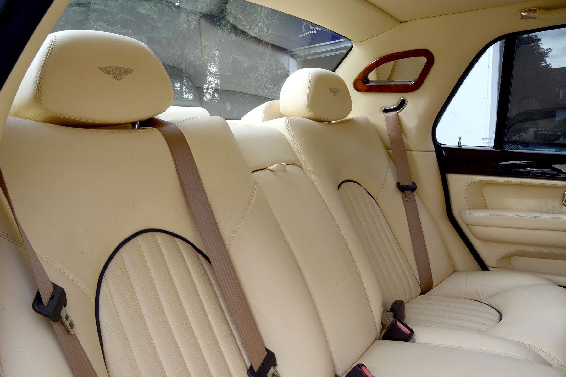 2001 Bentley Arnage Red Label Le Mans