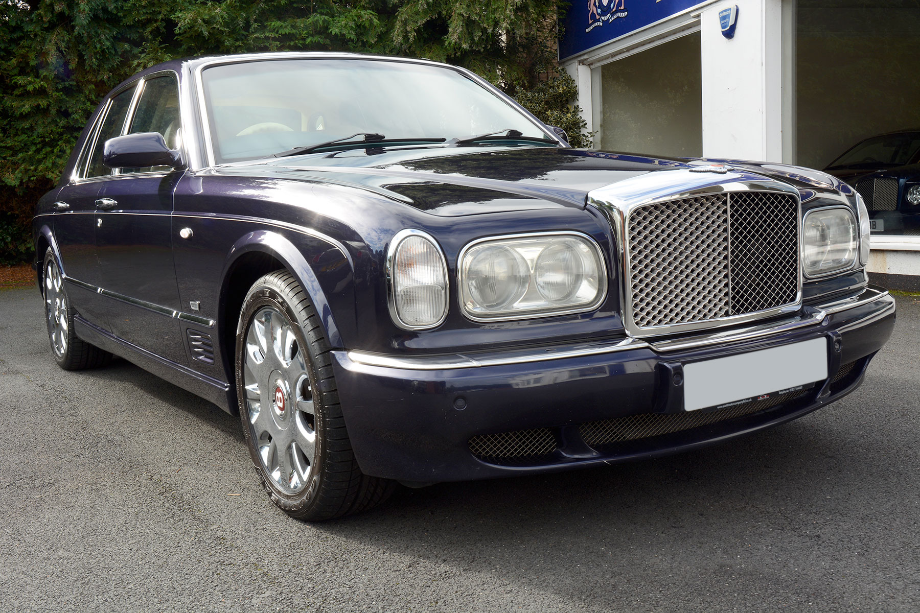 2001 Bentley Arnage Red Label Le Mans