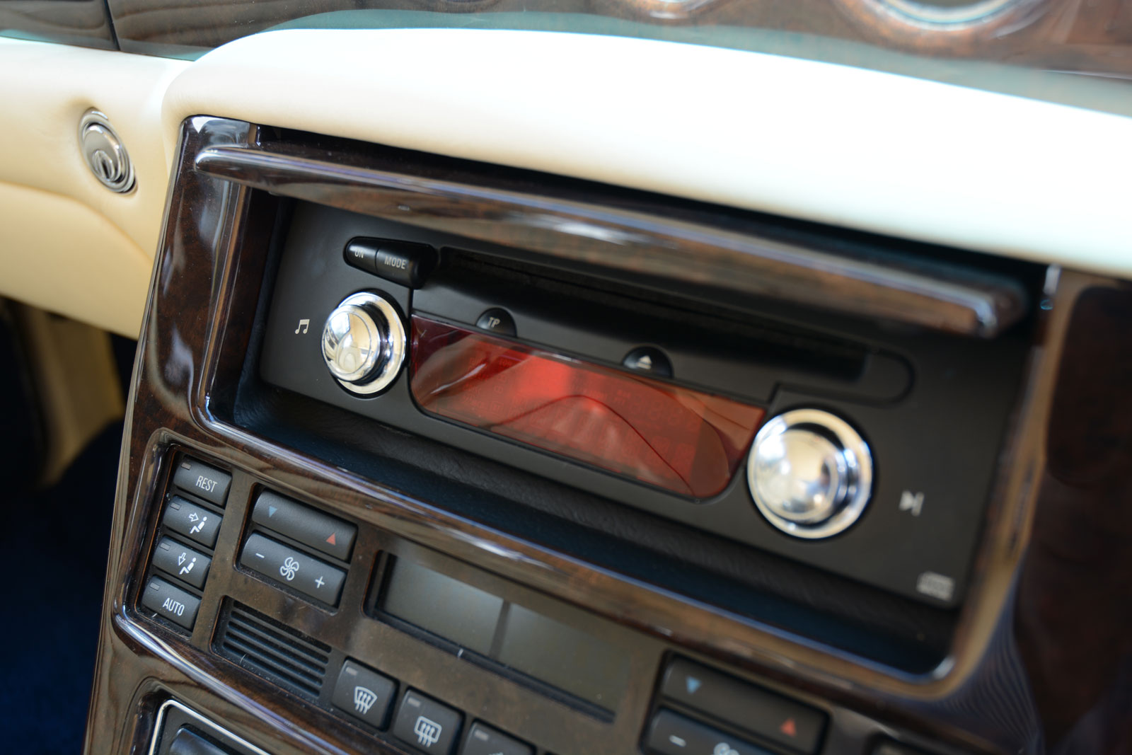 2001 Bentley Arnage Red Label Le Mans