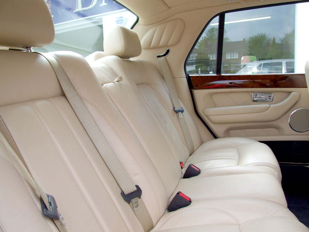 2004 Model Bentley Arnage R