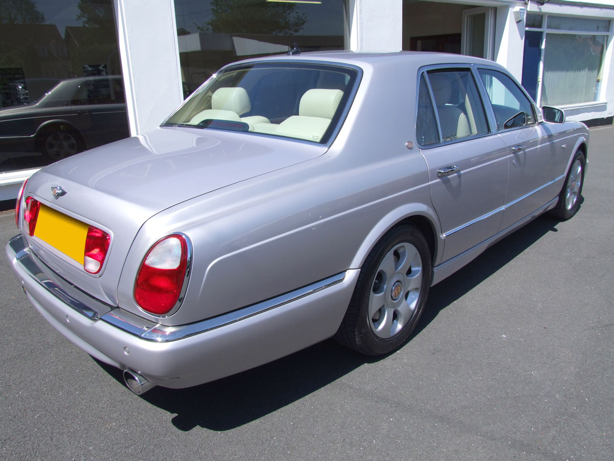 2004 Model Bentley Arnage R
