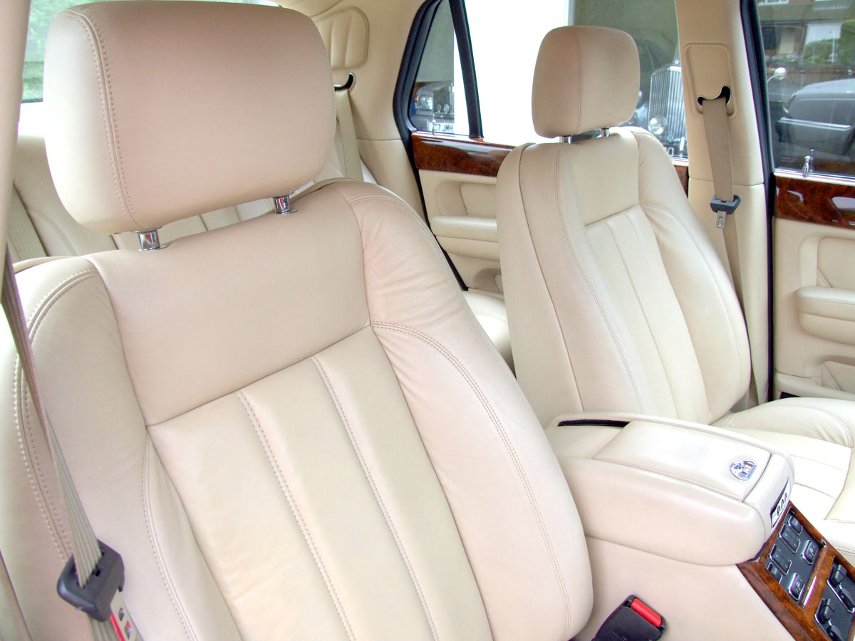 2004 Model Bentley Arnage R