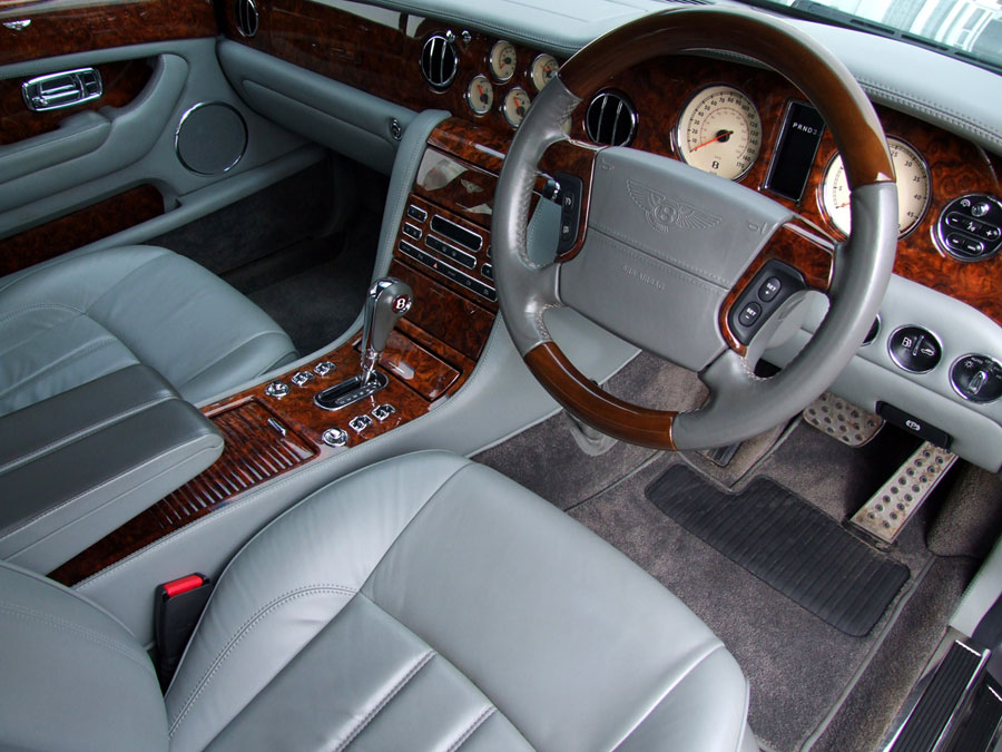 2005 Model Bentley Arnage R