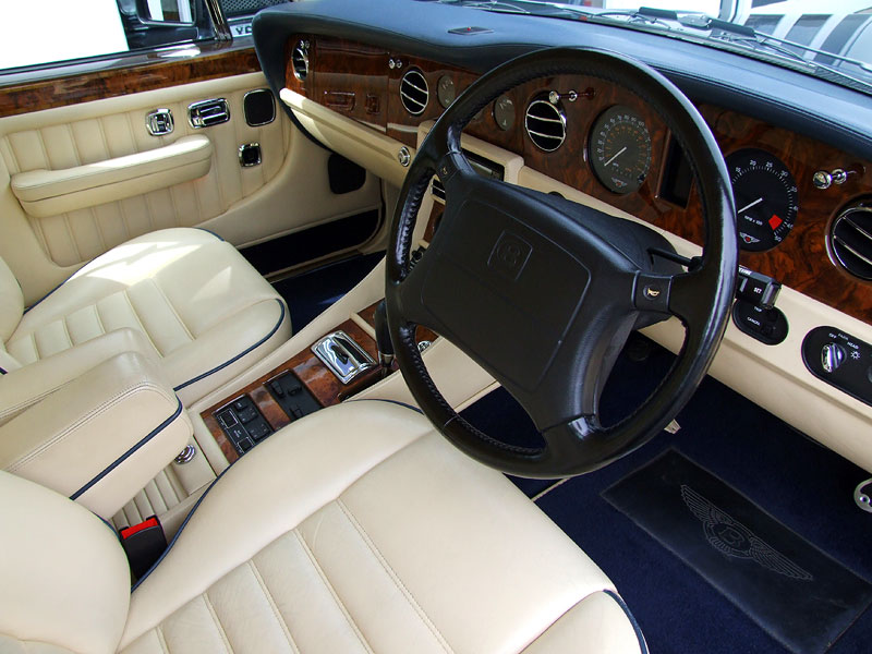 1994 Model Bentley Turbo R