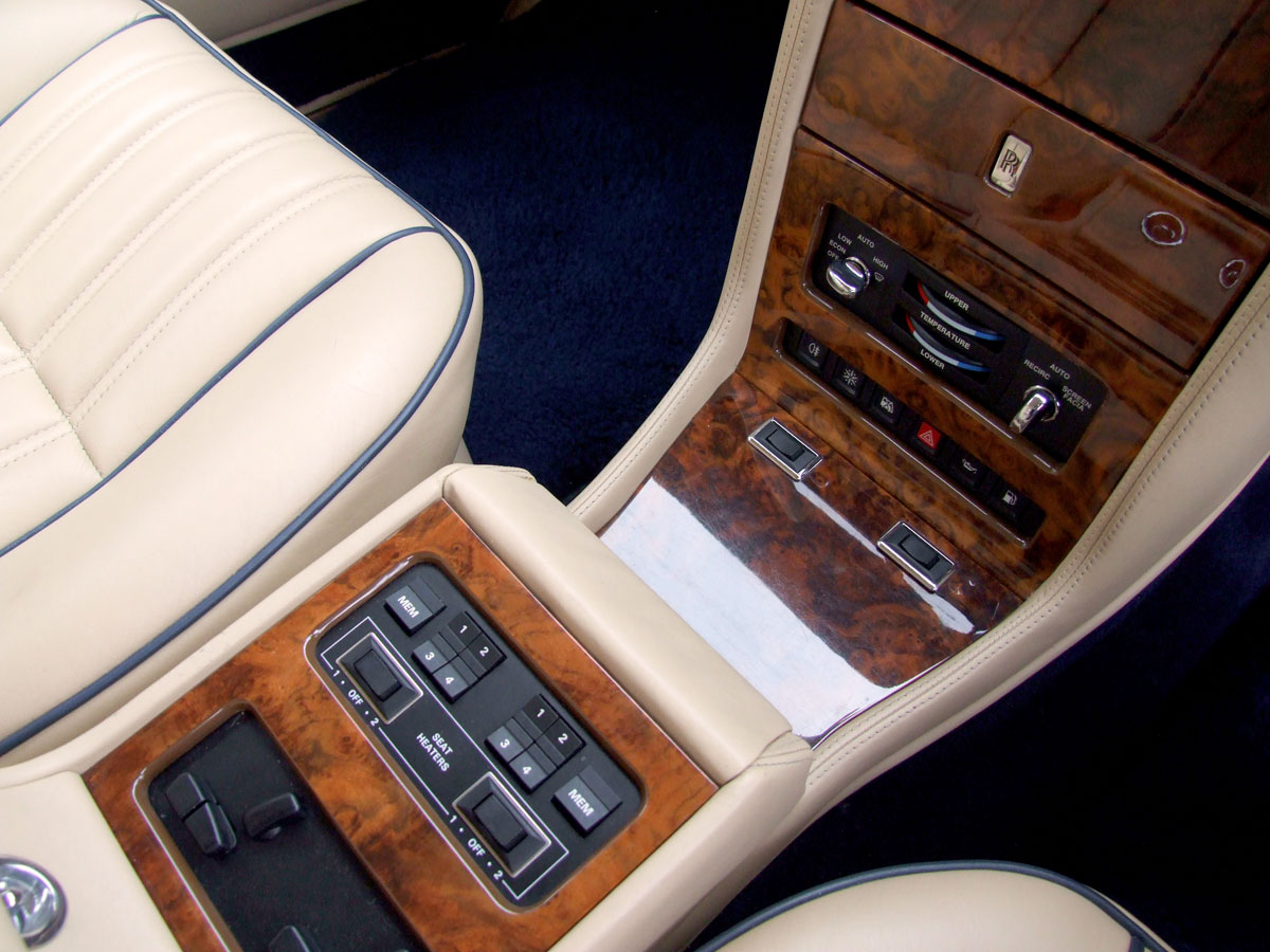 1996 Rolls-Royce Silver Dawn