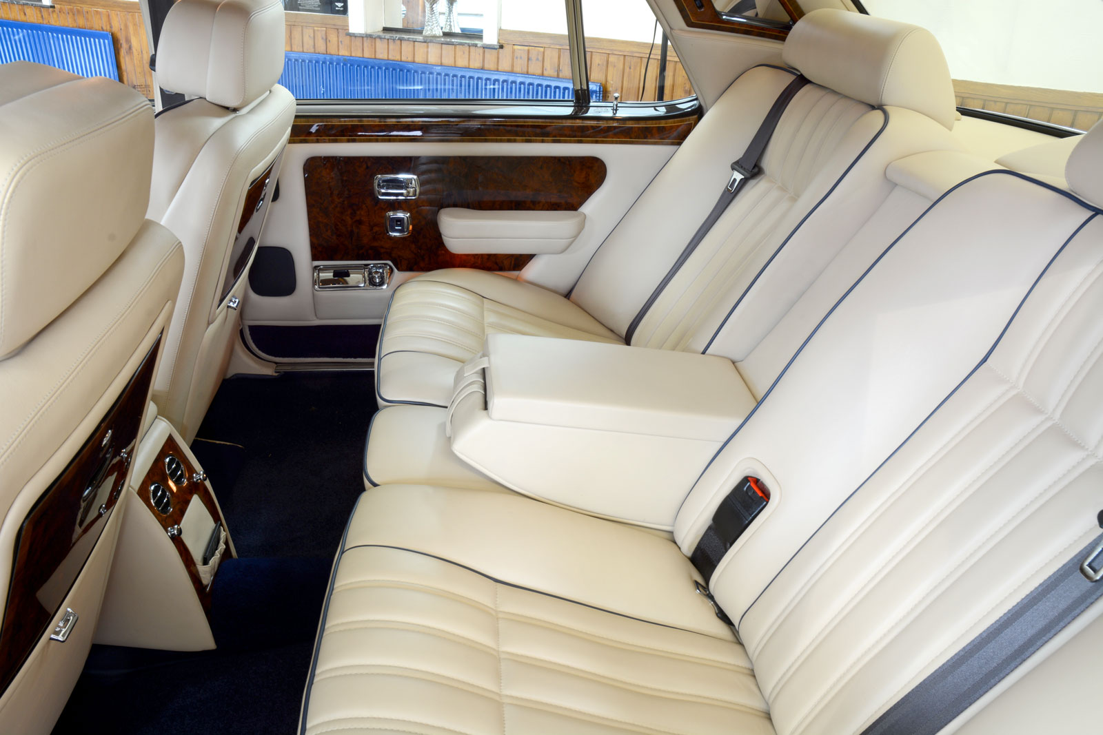 1997 Rolls-Royce Silver Dawn