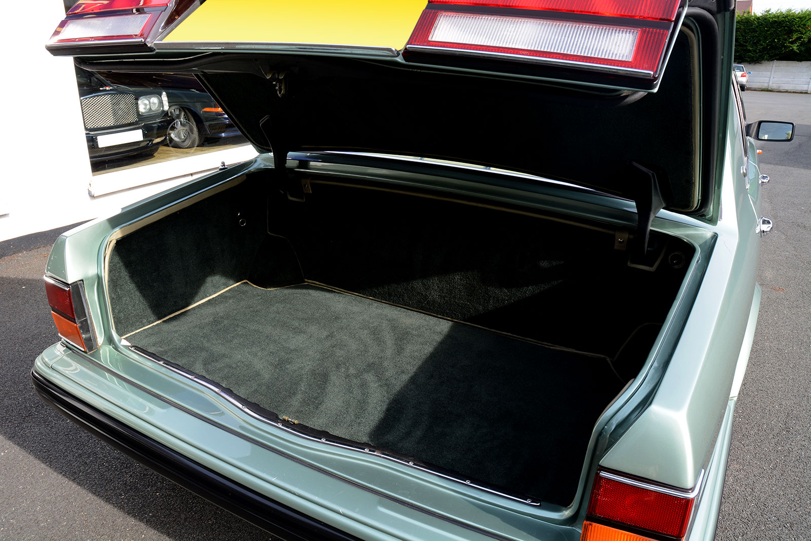 1997 Bentley Brooklands LPT